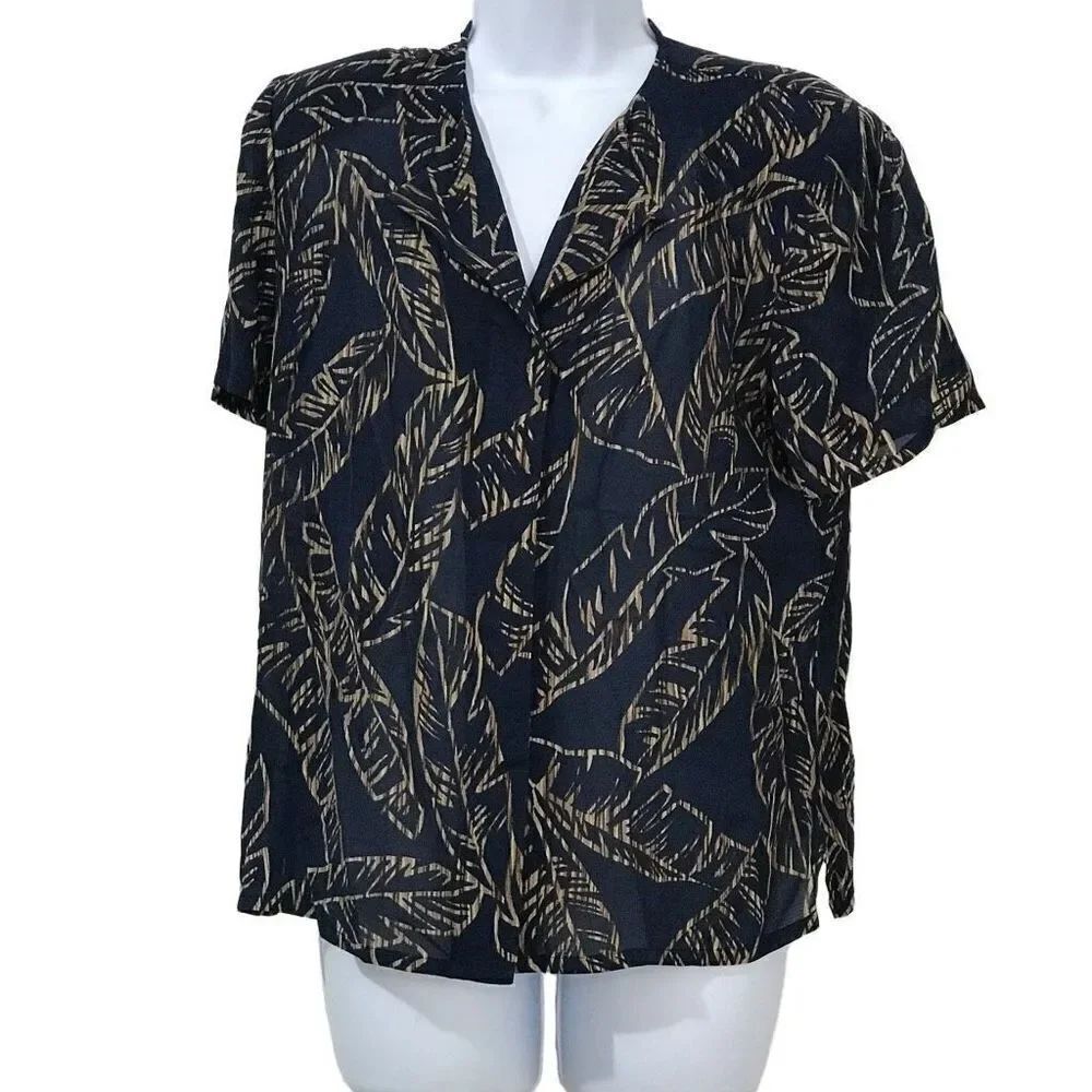Carlisle 100% silk Dark blue blouse size 8.   A398